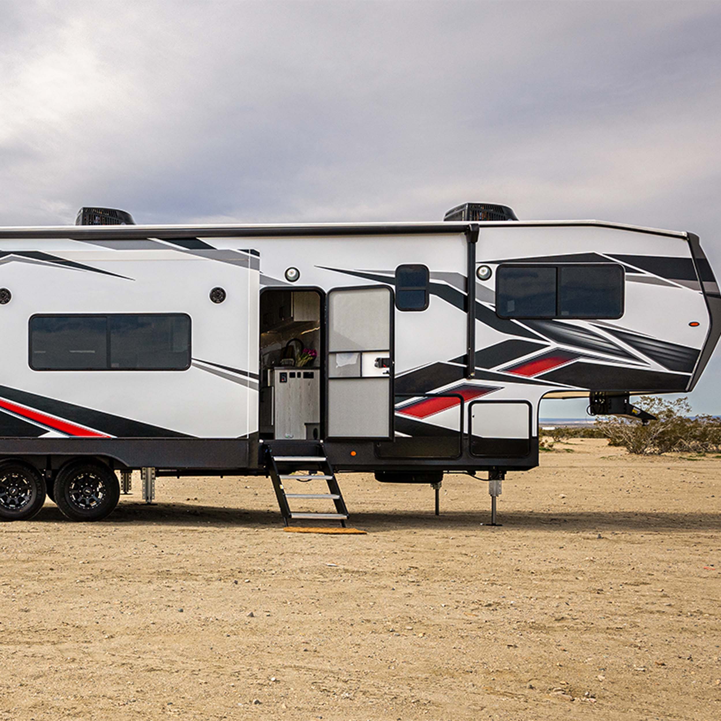 Aluminum composite panel cladding on a recreational vehicle exterior